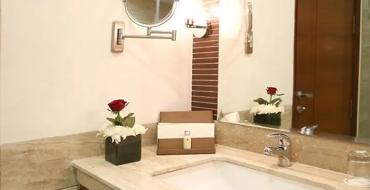 Grand Notting Hills Hotel And Resorts New Delhi