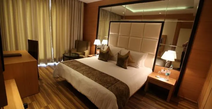 Grand Notting Hills Hotel And Resorts New Delhi