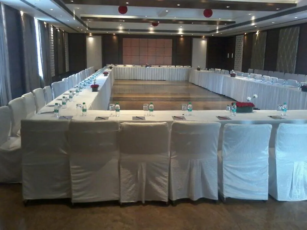 Grand Notting Hills Hotel And Resorts New Delhi Indien