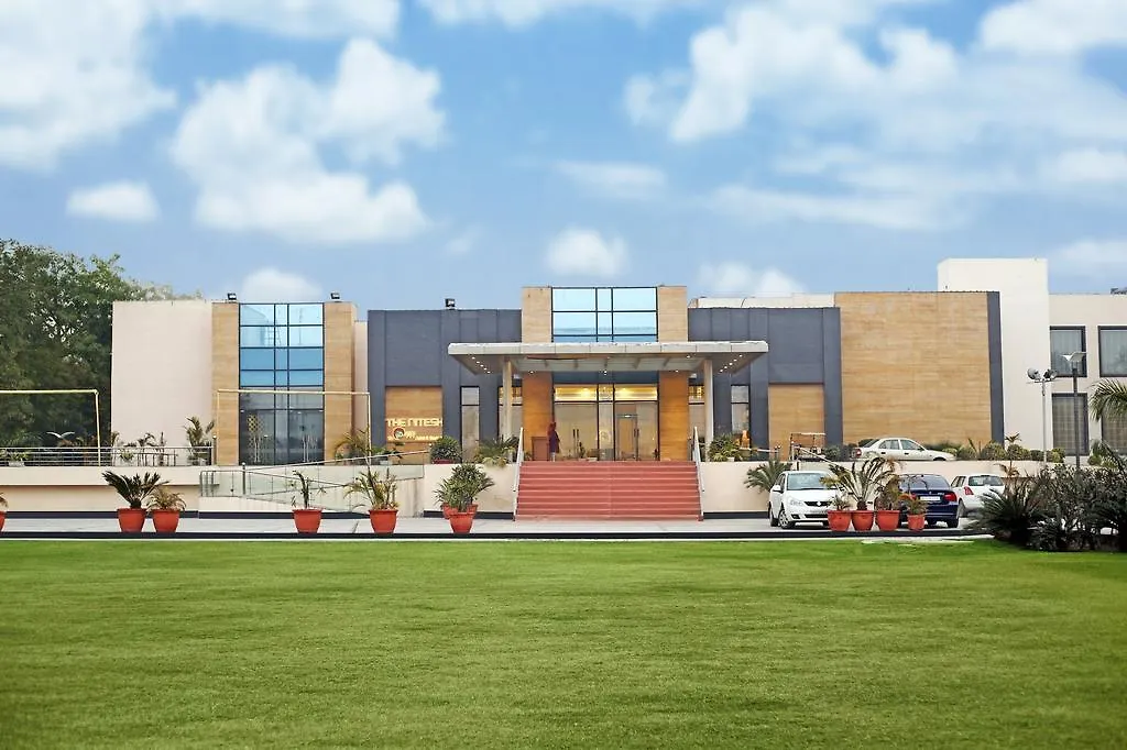 Grand Notting Hills Hotel And Resorts New Delhi
