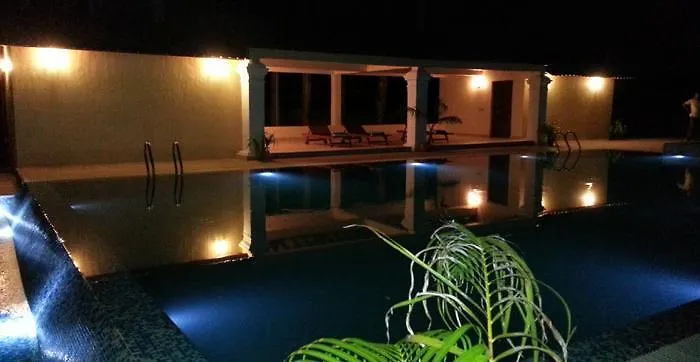 Grand Notting Hills Hotel And Resorts New Delhi