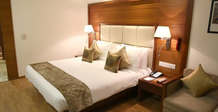 Grand Notting Hills Hotel And Resorts New Delhi