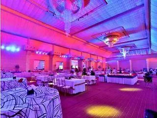 Grand Notting Hills Hotel And Resorts New Delhi