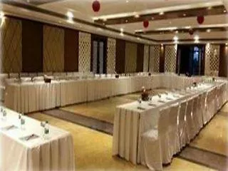 Grand Notting Hills Hotel And Resorts New Delhi