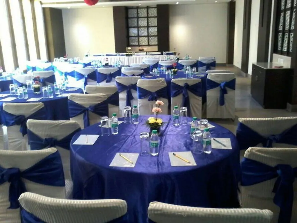 ****  Grand Notting Hills Hotel And Resorts New Delhi India