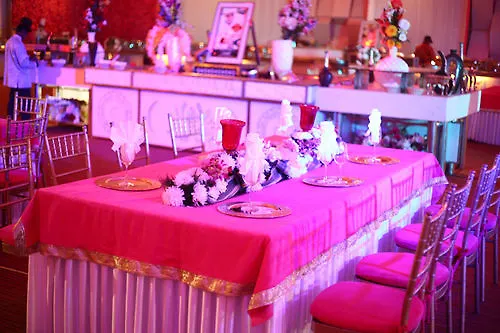 Grand Notting Hills Hotel And Resorts New Delhi